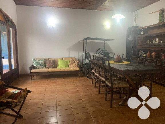 Imóvel com 3 Quartos à Venda, 302 m² em Jardim Marina - Mongaguá