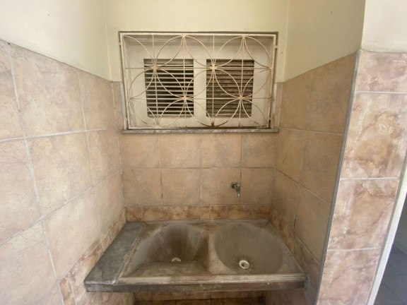 Imagem Casa com 3 Quartos à Venda, 260 m² em Montese - Fortaleza Imagem Casa com 3 Quartos à Venda, 260 m² em Montese - Fortaleza
