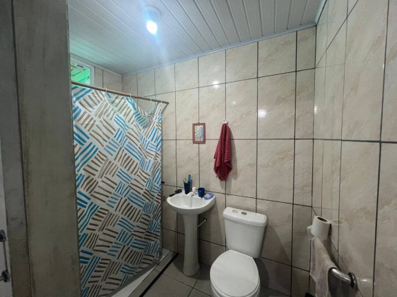 Imagem Casa com 5 Quartos à Venda, 170 m² em Centro - Balneário Barra Do Sul Imagem Casa com 5 Quartos à Venda, 170 m² em Centro - Balneário Barra Do Sul