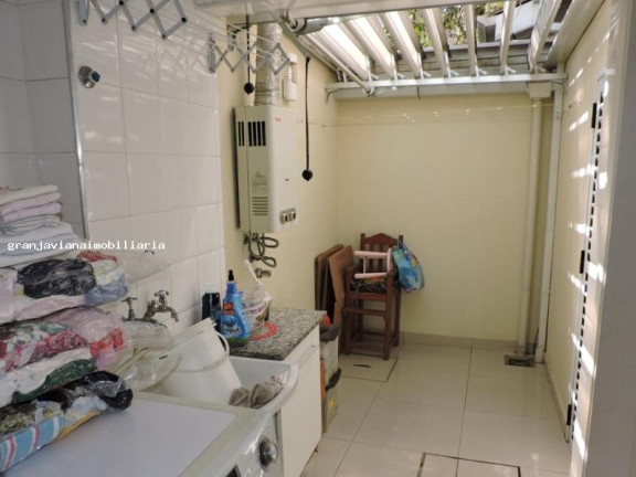 Imagem Casa à Venda, em Chácara Pavoieiro - Cotia Imagem Casa à Venda, em Chácara Pavoieiro - Cotia