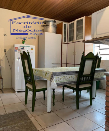 Imagem Casa com 4 Quartos à Venda, 202 m² em Cavalhada - Porto Alegre Imagem Casa com 4 Quartos à Venda, 202 m² em Cavalhada - Porto Alegre