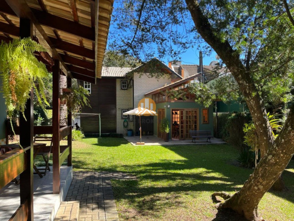 Casa com 3 Quartos à Venda, 189 m² em Santa Felicidade - Curitiba