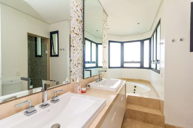 Imagem Apartamento com 4 Quartos à Venda, 357 m² em Moema - São Paulo Imagem Apartamento com 4 Quartos à Venda, 357 m² em Moema - São Paulo