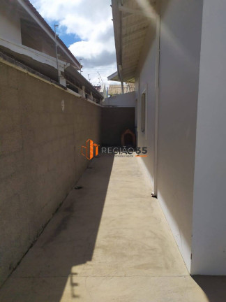 Imagem Casa com 3 Quartos à Venda, 250 m² em Jardim Das Azaléias - Poços De Caldas Imagem Casa com 3 Quartos à Venda, 250 m² em Jardim Das Azaléias - Poços De Caldas