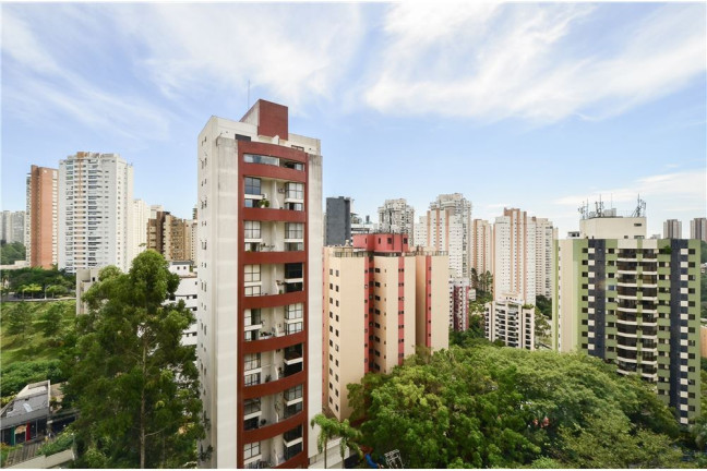 Imagem Imóvel com 4 Quartos à Venda,  em Panamby - São Paulo