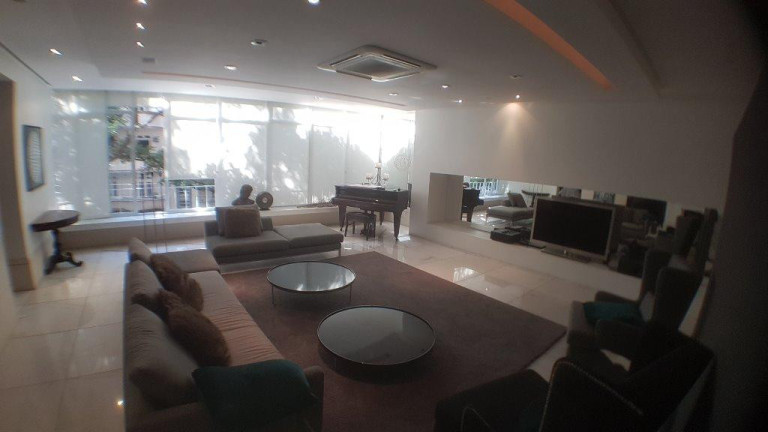 Imagem Apartamento com 3 Quartos à Venda, 260 m² em Copacabana - Rio De Janeiro Imagem Apartamento com 3 Quartos à Venda, 260 m² em Copacabana - Rio De Janeiro