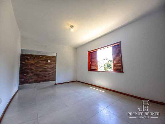 Imagem Casa com 3 Quartos à Venda, 100 m² em Tijuca - Teresópolis