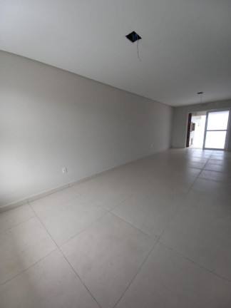 Imagem Sobrado com 2 Quartos à Venda, em Capão Novo - Capao Da Canoa Imagem Sobrado com 2 Quartos à Venda, em Capão Novo - Capao Da Canoa