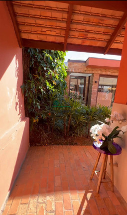 Imagem Casa com 3 Quartos à Venda, 1 m² em Granja Viana - Cotia