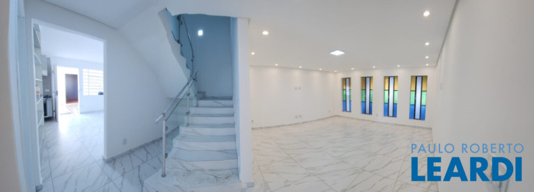 Imagem Casa com 3 Quartos à Venda, 264 m² em Vila Curuçá - Santo André Imagem Casa com 3 Quartos à Venda, 264 m² em Vila Curuçá - Santo André