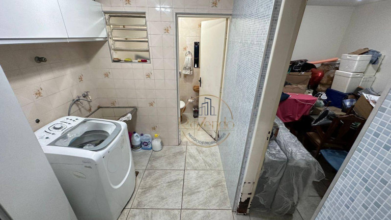 Imagem Sobrado com 3 Quartos à Venda, 229 m² em Vila Pires - Santo André Imagem Sobrado com 3 Quartos à Venda, 229 m² em Vila Pires - Santo André