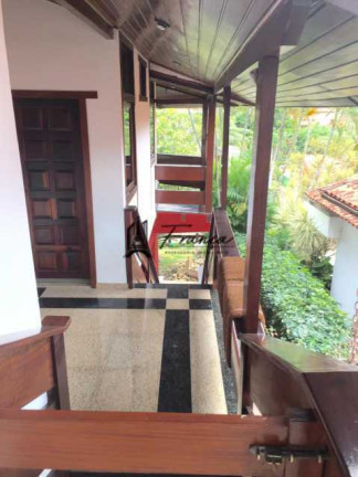 Imagem Imóvel com 3 Quartos à Venda, 1.277 m² em Piratininga - Niterói
