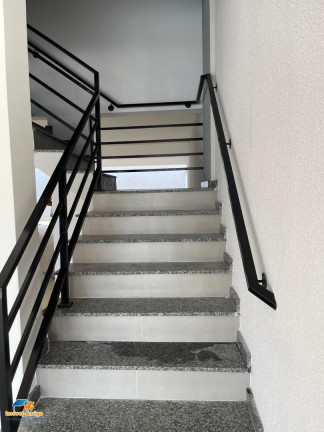 Imagem Imóvel com 2 Quartos à Venda,  em Vila Scarpelli - Santo André