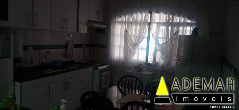 Imagem Casa com 3 Quartos à Venda, 175 m² em Casa Grande - Diadema Imagem Casa com 3 Quartos à Venda, 175 m² em Casa Grande - Diadema