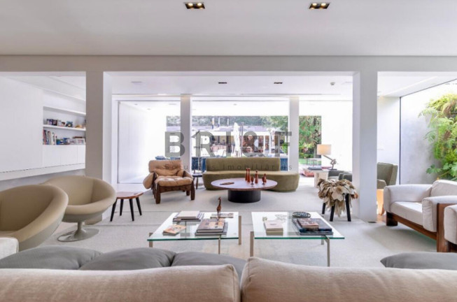 Imagem Casa com 5 Quartos à Venda, 700 m² em Brooklin - São Paulo Imagem Casa com 5 Quartos à Venda, 700 m² em Brooklin - São Paulo