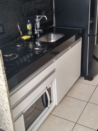 Imagem Apartamento com 2 Quartos à Venda, 49 m² em Cabral - Contagem