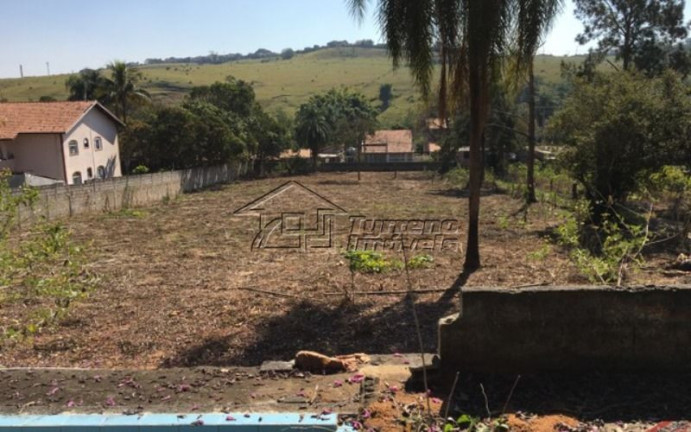 Imóvel com 5 Quartos à Venda, 250 m² em Jardim Castanheira - São José Dos Campos