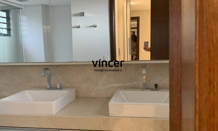 Imagem Apartamento com 4 Quartos à Venda, 224 m² em Setor Oeste - Goiânia