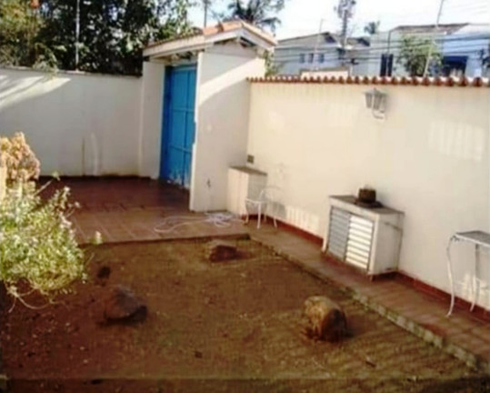 Imagem Casa com 3 Quartos à Venda, 460 m² em Jardim América - São Paulo