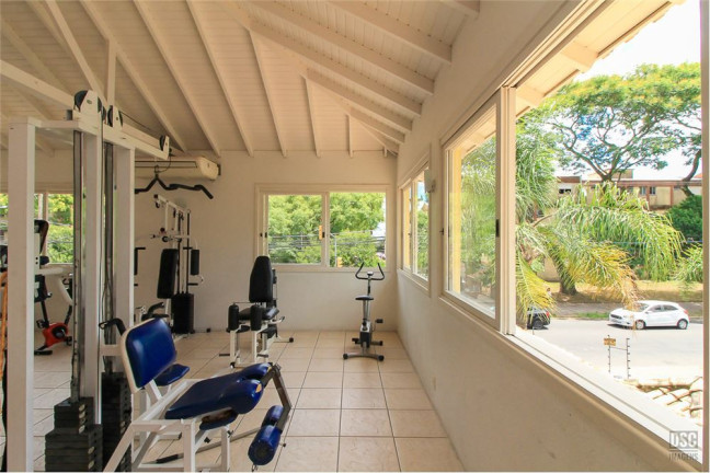 Imagem Casa com 2 Quartos à Venda, em Camaquã - Porto Alegre Imagem Casa com 2 Quartos à Venda, em Camaquã - Porto Alegre