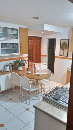 Imagem Sobrado com 3 Quartos à Venda, 300 m² em Mirandópolis - São Paulo Imagem Sobrado com 3 Quartos à Venda, 300 m² em Mirandópolis - São Paulo