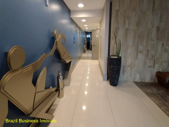 Imagem Imóvel com 3 Quartos à Venda, 128 m² em Centro - Balneário Camboriú Imagem Imóvel com 3 Quartos à Venda, 128 m² em Centro - Balneário Camboriú