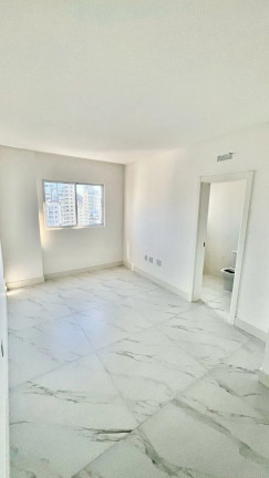Imagem Apartamento com 3 Quartos à Venda, 145 m² em Meia Praia - Itapema Imagem Apartamento com 3 Quartos à Venda, 145 m² em Meia Praia - Itapema