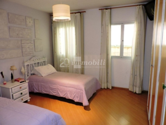Imagem Casa com 3 Quartos à Venda, 400 m² em Euroville - Carapicuíba