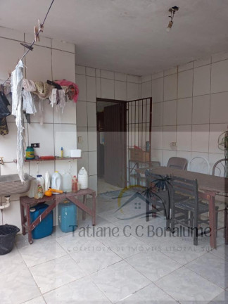 Imagem Casa com 2 Quartos à Venda,  em Balneário Itaguaí - Mongaguá