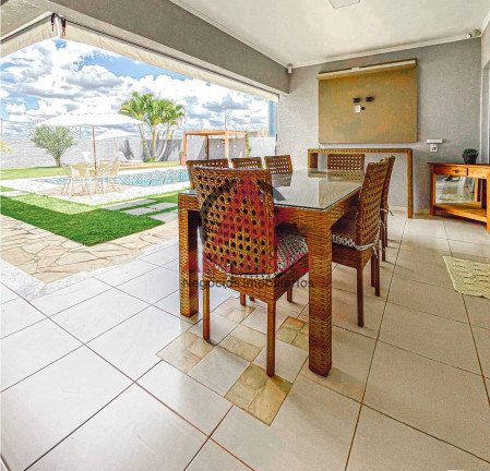 Imagem Chácara com 4 Quartos à Venda, 282 m² em Tanque - Atibaia
