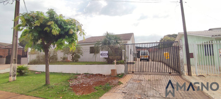 Casa com 5 Quartos à Venda, 582 m² em Santa Felicidade - Cascavel