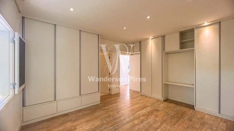 Imagem Casa com 3 Quartos à Venda, 523 m² em Vila Velha - Santana De Parnaíba Imagem Casa com 3 Quartos à Venda, 523 m² em Vila Velha - Santana De Parnaíba