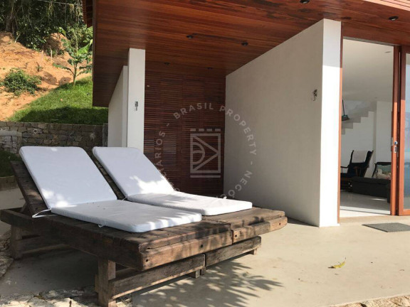 Imagem Casa com 5 Quartos à Venda, 340 m² em Centro - Angra Dos Reis Imagem Casa com 5 Quartos à Venda, 340 m² em Centro - Angra Dos Reis
