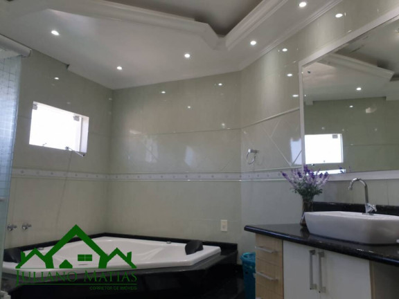 Imagem Casa com 3 Quartos à Venda, 667 m² em Centro - Balneário Barra Do Sul