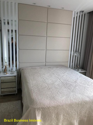 Imagem Imóvel com 3 Quartos à Venda, 127 m² em Centro - Balneário Camboriú Imagem Imóvel com 3 Quartos à Venda, 127 m² em Centro - Balneário Camboriú