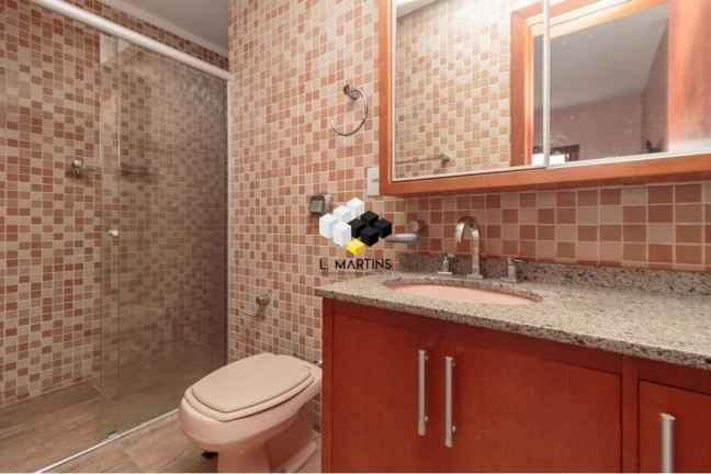 Imagem Casa com 3 Quartos à Venda, 213 m² em Chácara Das Pedras - Porto Alegre Imagem Casa com 3 Quartos à Venda, 213 m² em Chácara Das Pedras - Porto Alegre
