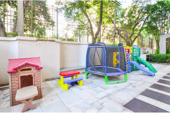 Imagem Apartamento com 4 Quartos à Venda, 267 m² em Moema - São Paulo Imagem Apartamento com 4 Quartos à Venda, 267 m² em Moema - São Paulo