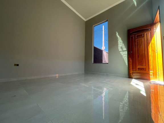 Imagem Casa com 2 Quartos à Venda, 67 m² em Jardim Suarão - Itanhaém