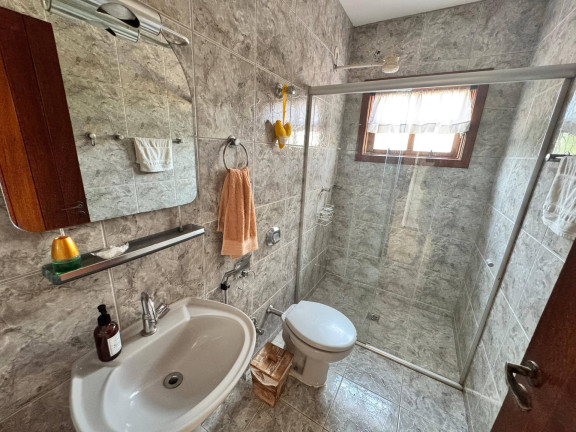 Imagem Casa com 5 Quartos à Venda, 490 m² em Condomínio Vale Do Ouro - Ribeirão Das Neves Imagem Casa com 5 Quartos à Venda, 490 m² em Condomínio Vale Do Ouro - Ribeirão Das Neves