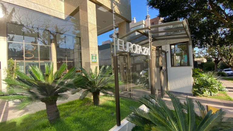 Imagem Apartamento com 2 Quartos à Venda, 71 m² em Petrópolis - Porto Alegre