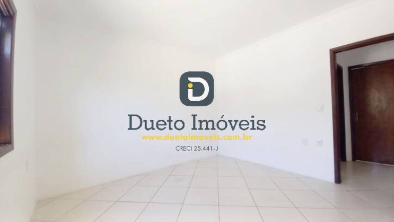 Imagem Casa de Condomínio com 2 Quartos à Venda, 94 m² em Pinheiro Machado - Santa Maria