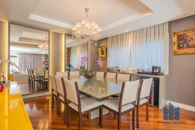 Imagem Casa com 5 Quartos à Venda, 720 m² em Pacaembu - São Paulo Imagem Casa com 5 Quartos à Venda, 720 m² em Pacaembu - São Paulo