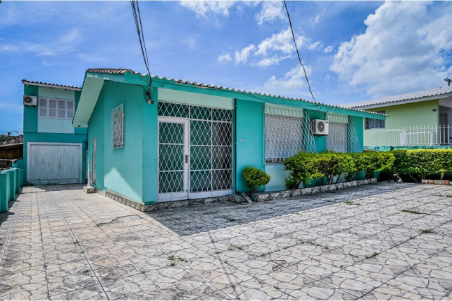 Imagem Casa com 3 Quartos à Venda, 198 m² em Santa Tereza - Porto Alegre Imagem Casa com 3 Quartos à Venda, 198 m² em Santa Tereza - Porto Alegre