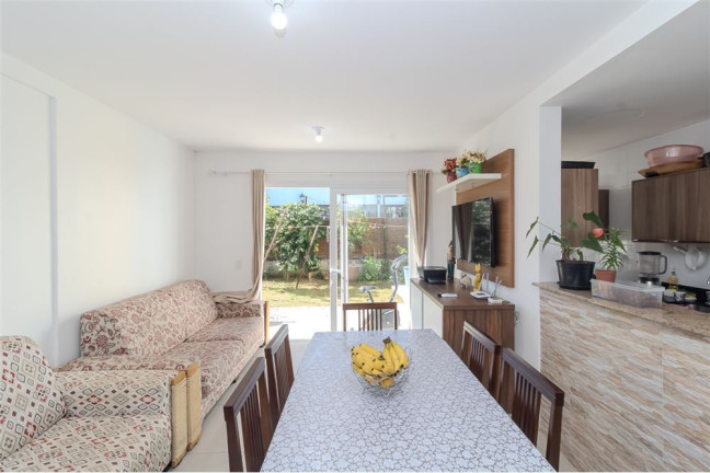 Imagem Casa com 3 Quartos à Venda,  em Lomba Do Pinheiro - Porto Alegre