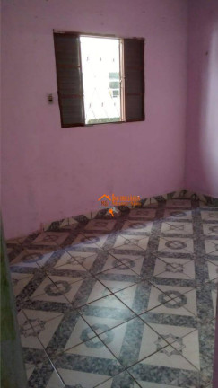 Imagem Sobrado com 6 Quartos à Venda, 270 m² em Cidade Soberana - Guarulhos Imagem Sobrado com 6 Quartos à Venda, 270 m² em Cidade Soberana - Guarulhos