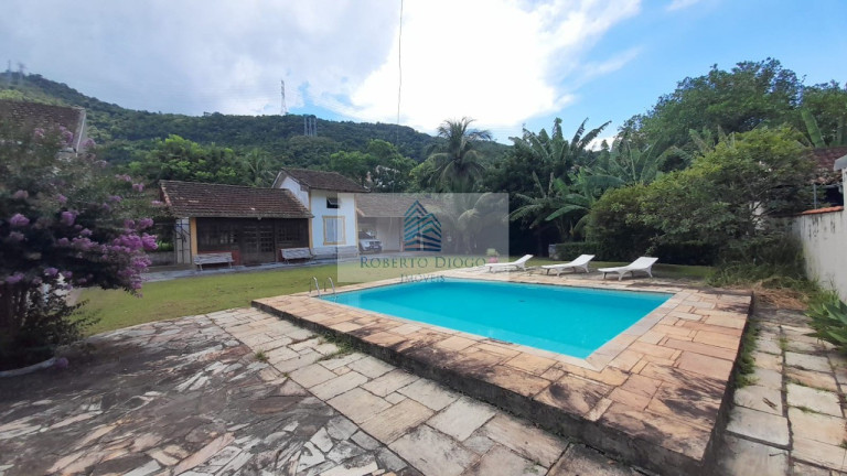 Imagem Imóvel com 3 Quartos à Venda, 325 m² em Taquara - Rio De Janeiro Imagem Imóvel com 3 Quartos à Venda, 325 m² em Taquara - Rio De Janeiro