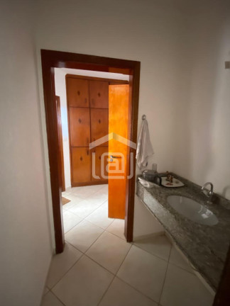 Imagem Casa com 3 Quartos à Venda, 220 m² em Jardim Das Azaléias - Poços De Caldas Imagem Casa com 3 Quartos à Venda, 220 m² em Jardim Das Azaléias - Poços De Caldas