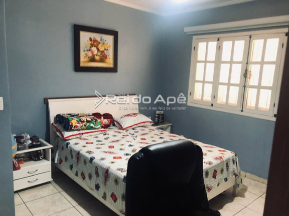 Imagem Casa com 3 Quartos à Venda, 195 m² em Centro - Nova Iguaçu