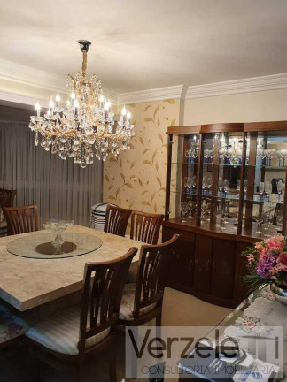 Imagem Apartamento com 3 Quartos para Temporada, 146 m² em Centro - Balneário Camboriú