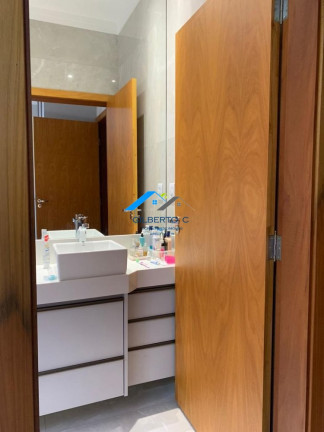 Imagem Casa de Condomínio com 3 Quartos à Venda, 450 m² em Morada Das Flores - Piratininga